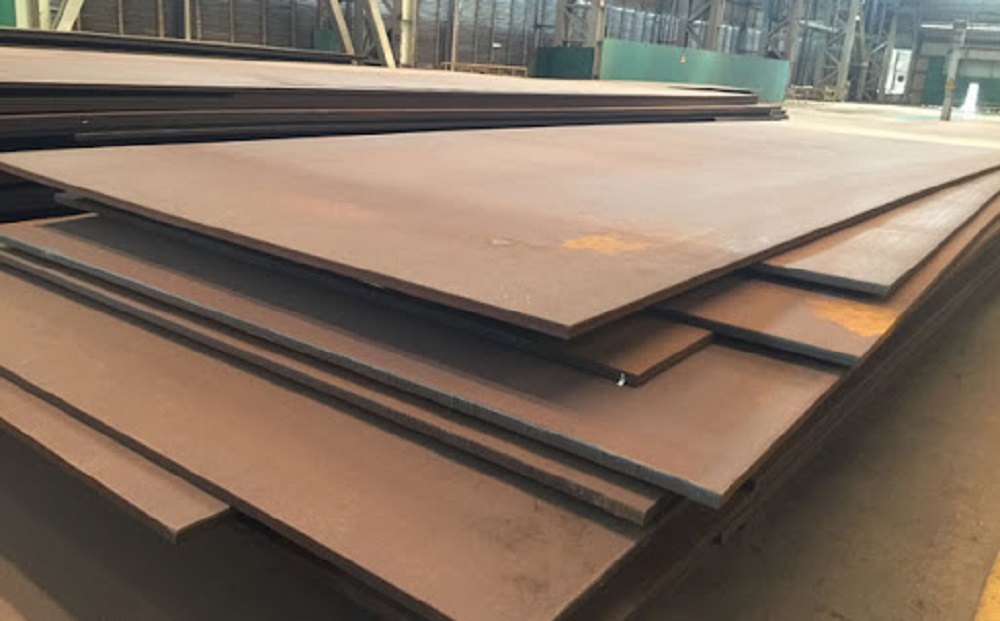 Heavy steel plates for boiler fabrication, shipbuilding, and pressure vessels